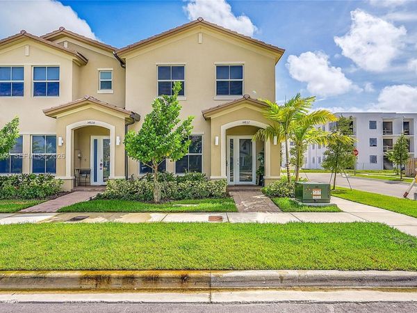 14832 SW 265th St , Homestead, FL 33032