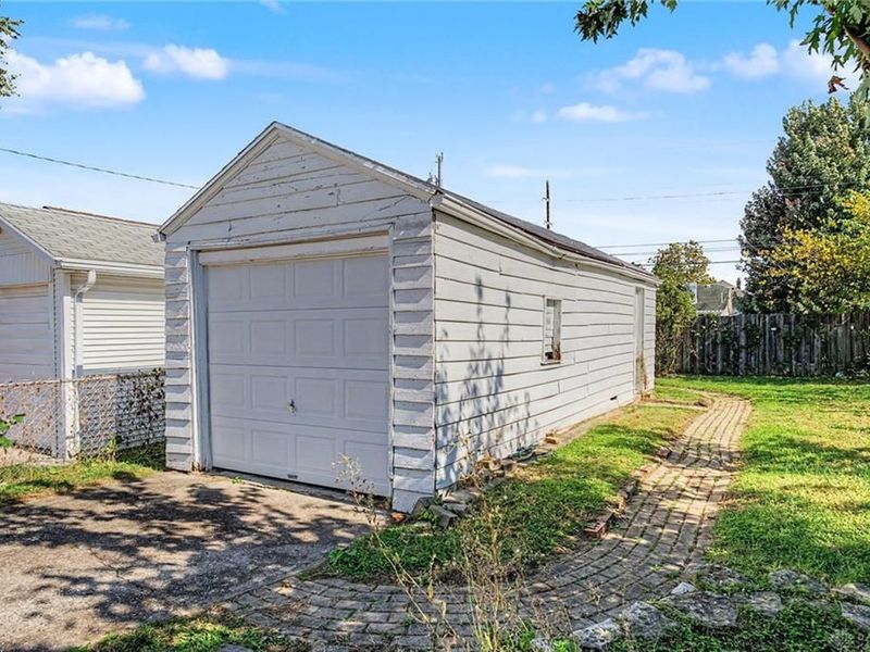 2114 Rosemont Boulevard, Dayton, OH 45420 Photo 32