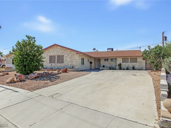 1716 Kiltie Way , Las Vegas, NV 89102