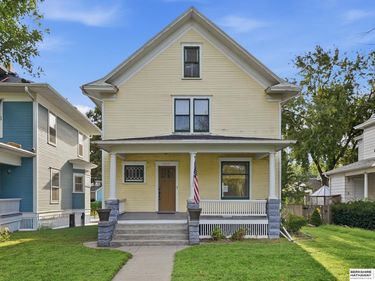 1020 S 8th Street, Lincoln, NE 68508
