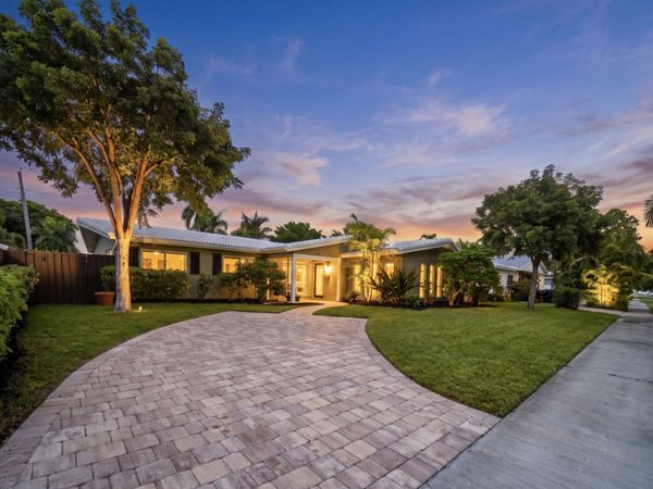5961 NE 22ND Way, Fort Lauderdale, FL 33308