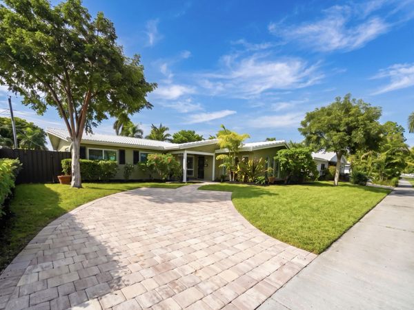 5961 NE 22ND Way, Fort Lauderdale, FL 33308
