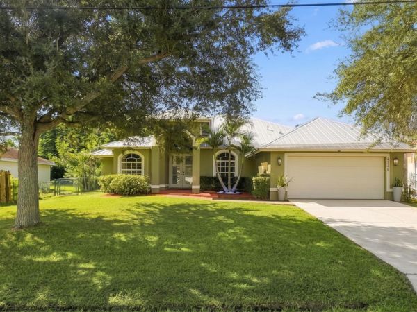 2326 SW WEBSTER Lane, Port St. Lucie, FL 34953