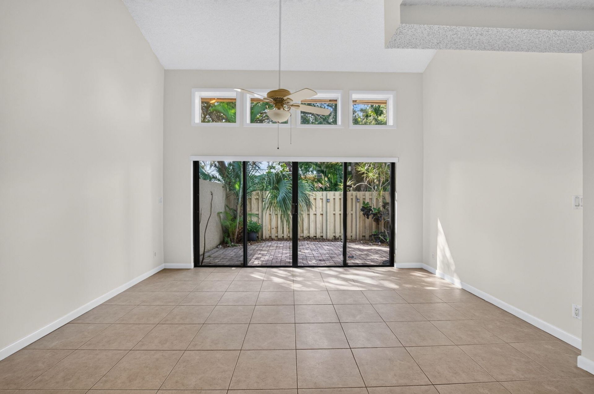 1400 NW 9th Avenue, Unit D-29, Boca Raton, FL 33486 Photo