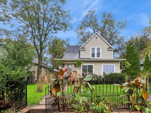 1522 17th Street , Des Moines, IA 50314