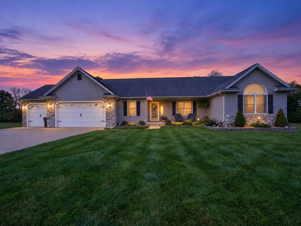 6921 Stony Lake Lane, Jackson, MI 49201
