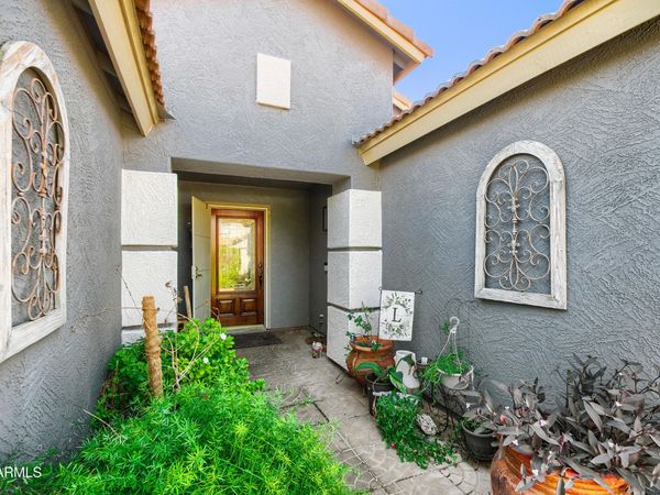 12517 W DREYFUS Drive, El Mirage, AZ 85335