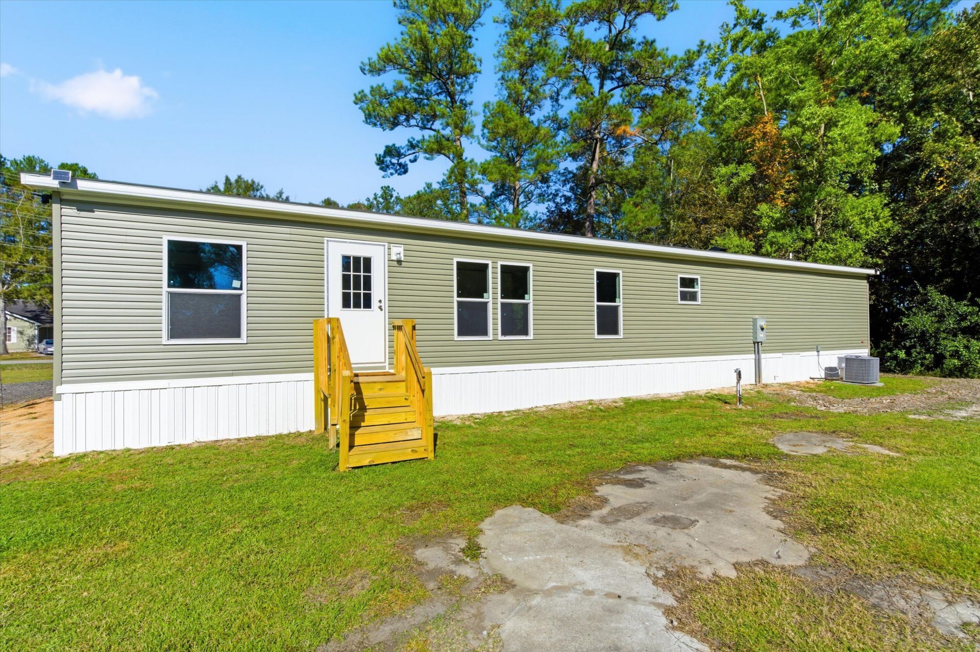 308 Howe Hall Road Photo 28