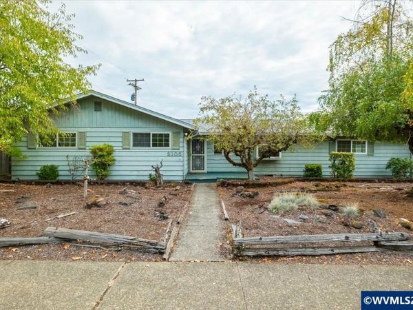 2105 NW 29th St, Corvallis, OR 97330