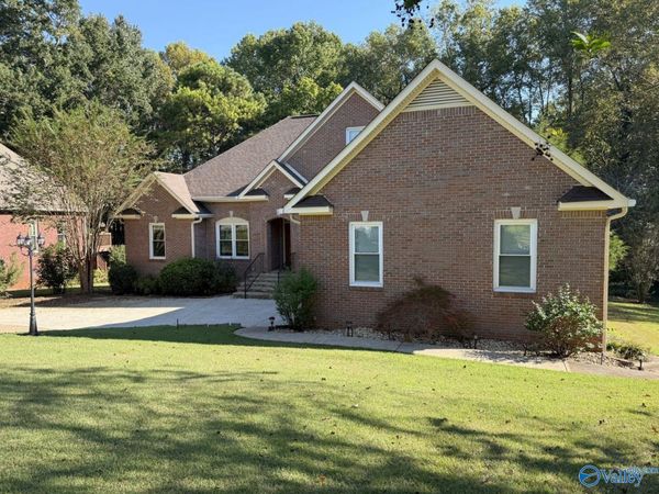 119 Louellen Lane, Harvest, AL 35749