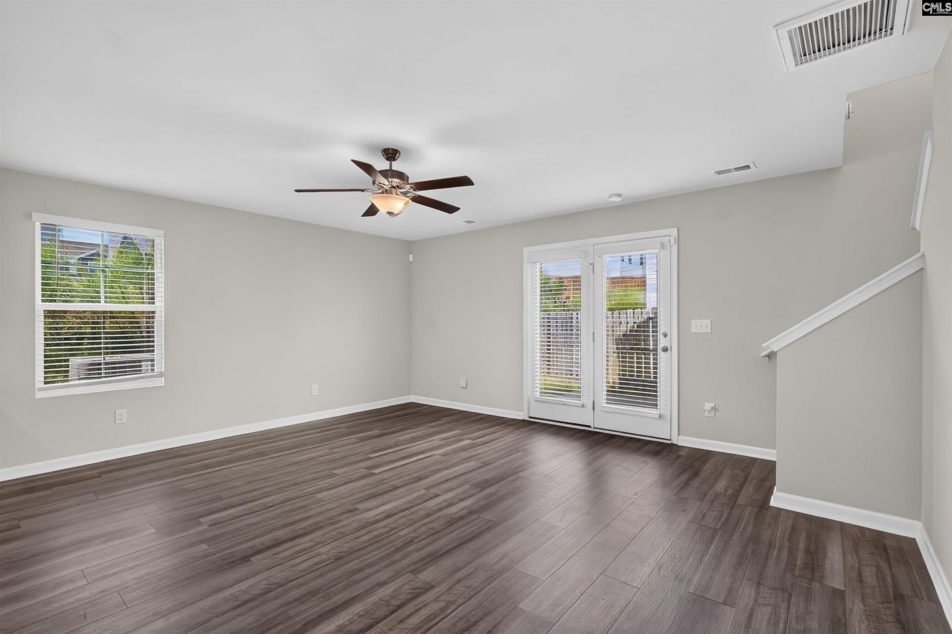 121 Kings Parish Court  Photo 13