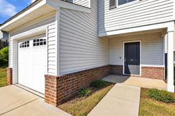 121 Kings Parish Court  photo 4