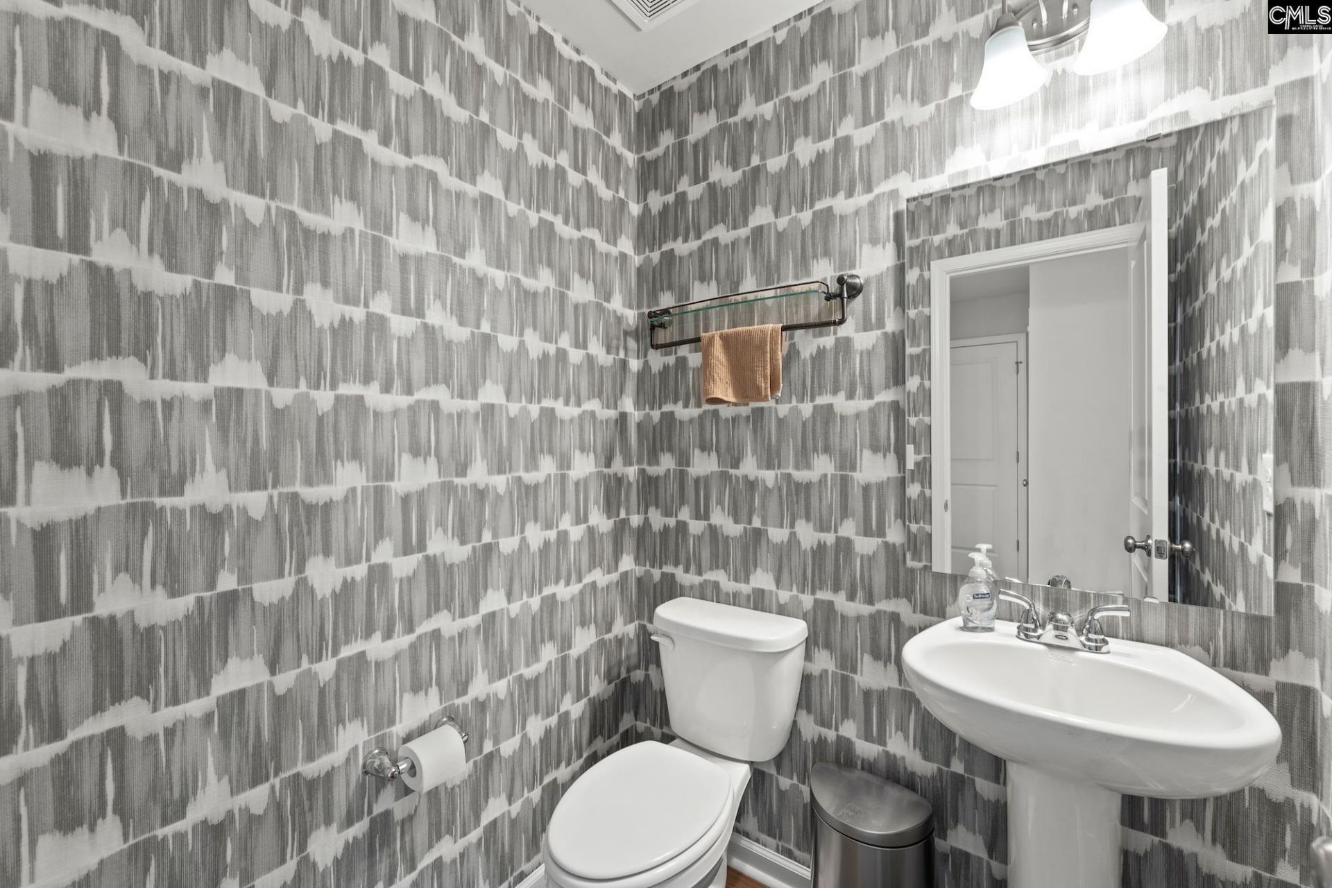 421 Spradley Way Photo 11