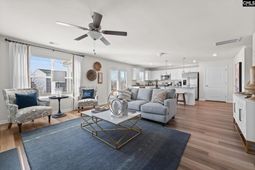 421 Spradley Way photo 4
