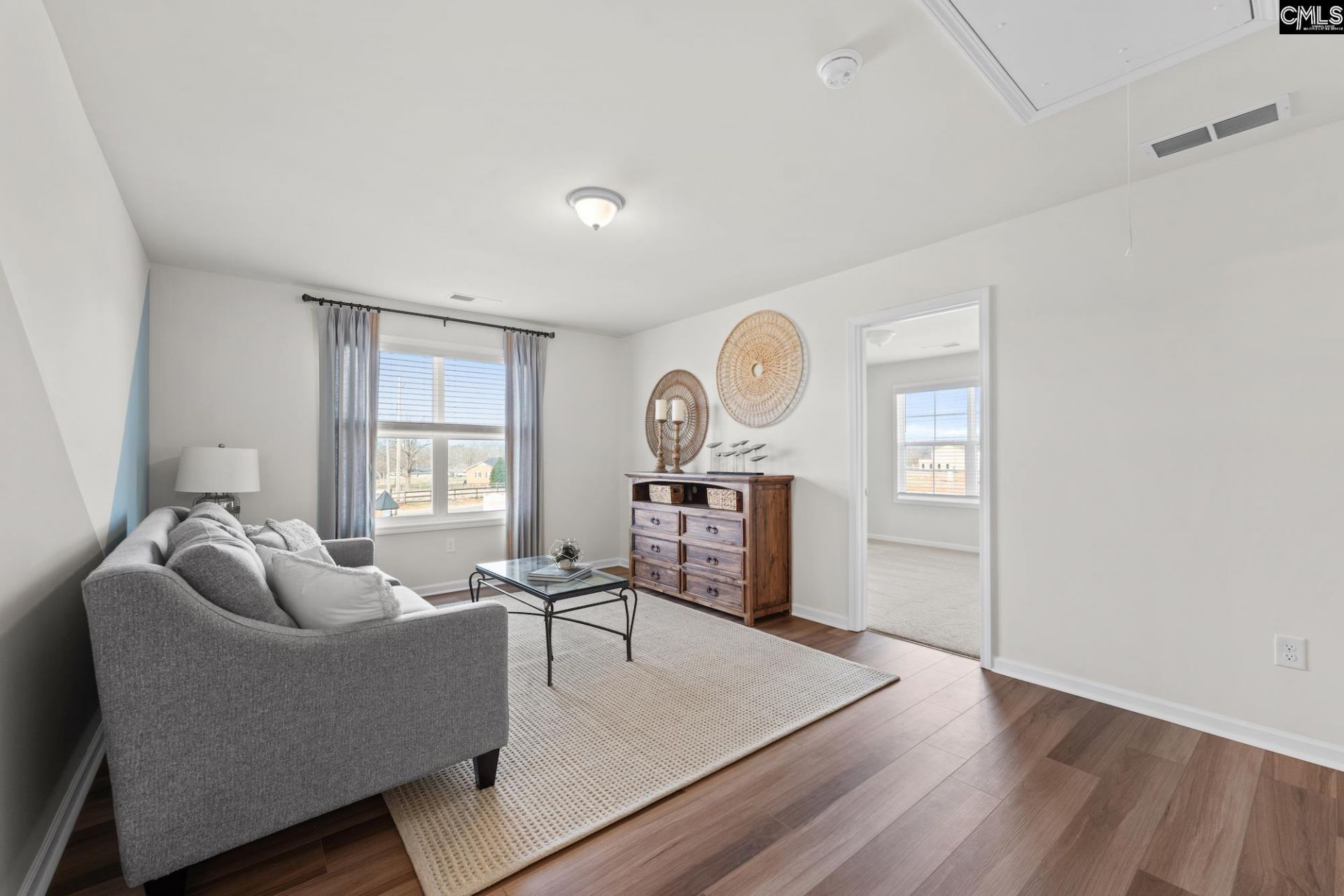 421 Spradley Way Photo 9