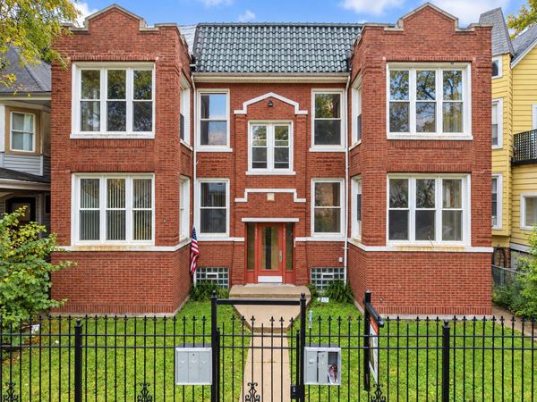 318 N Lorel Avenue , Chicago, IL 60644