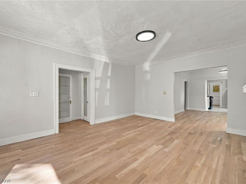 3379 Euclid Heights Boulevard, Cleveland Heights, OH 44118 Photo 5