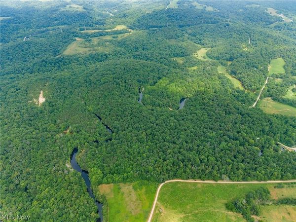 Peaker Run Road , Macksburg, OH 45746