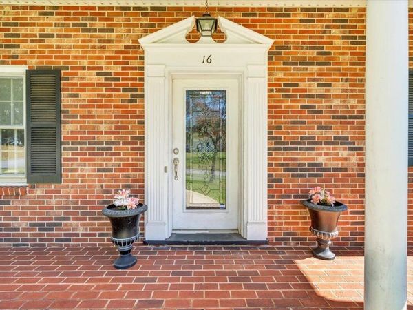16 Wellington DR , Lynchburg, VA 24502