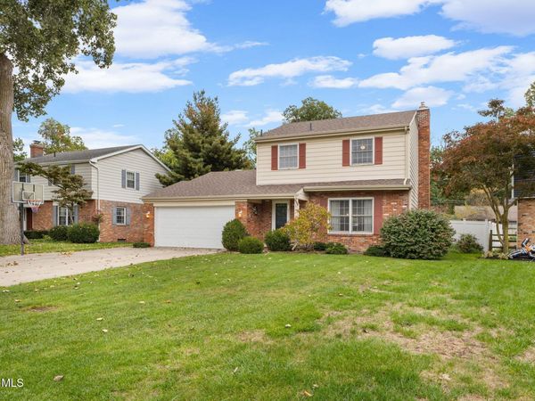 3842 Satinwood Drive, Toledo, OH 43623