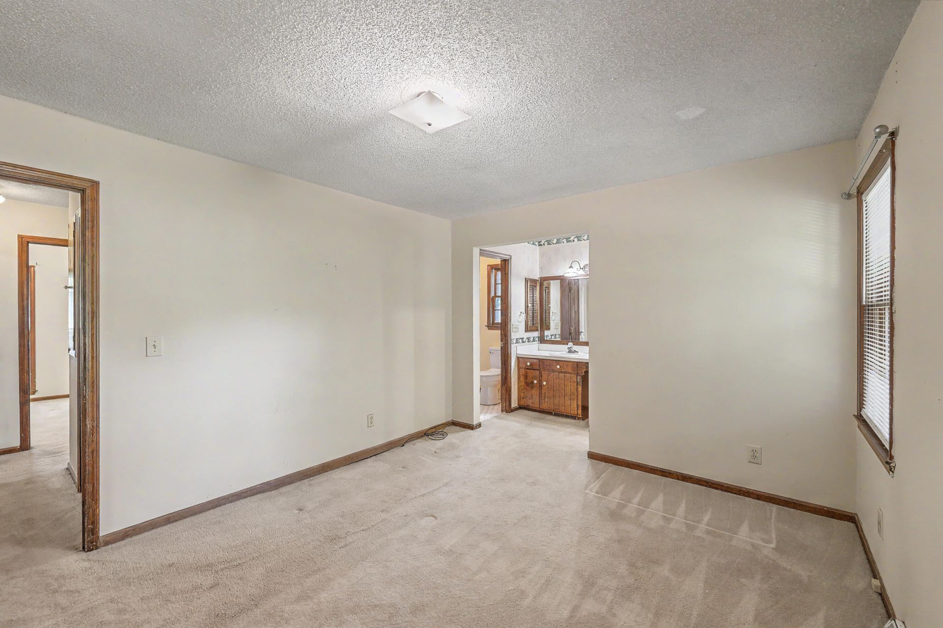 230 Wilson Drive Photo 17