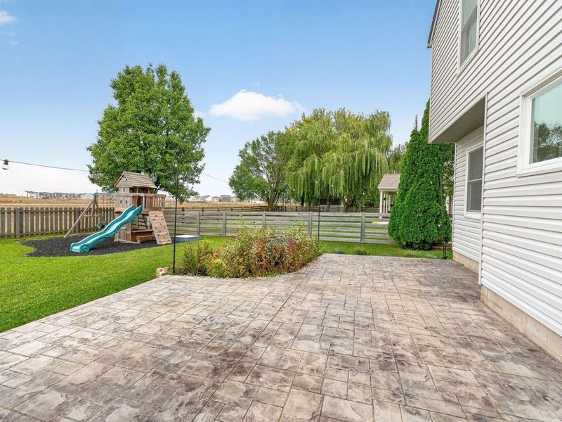 1043 Margate Circle , London, OH 43140 Photo 27