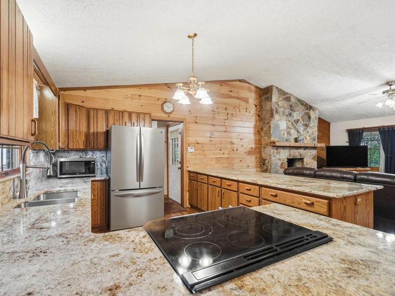 14040 Commercial Point Road , Ashville, OH 43103 Photo 36