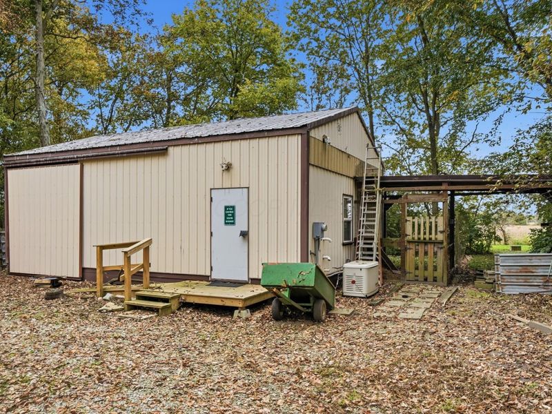 14040 Commercial Point Road , Ashville, OH 43103 Photo 85