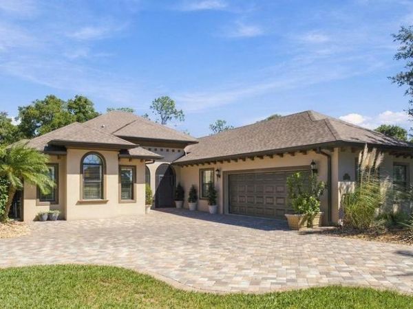 5084 GREENS DRIVE , LADY LAKE, FL 32159