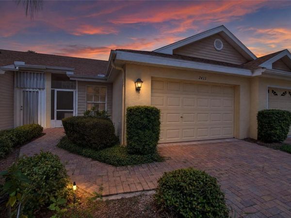 2433 NEW HAVEN CIRCLE , SUN CITY CENTER, FL 33573