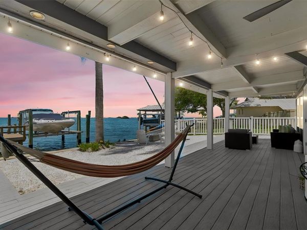 104 KLOSTERMAN ROAD W, PALM HARBOR, FL 34683
