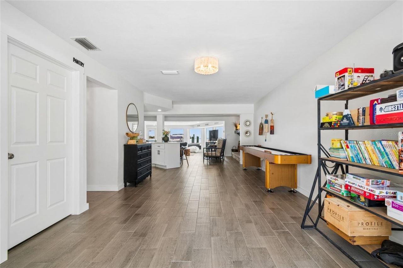104 Klosterman Road W, Palm Harbor, FL 34683 Photo