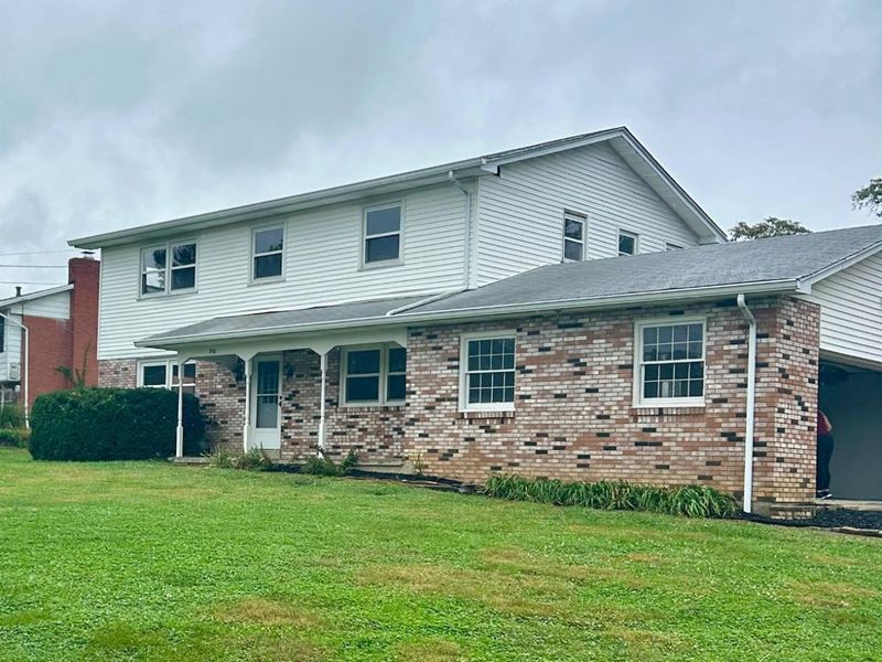 7150 Cherrywood Lane, West Chester, OH 45069 Photo 2