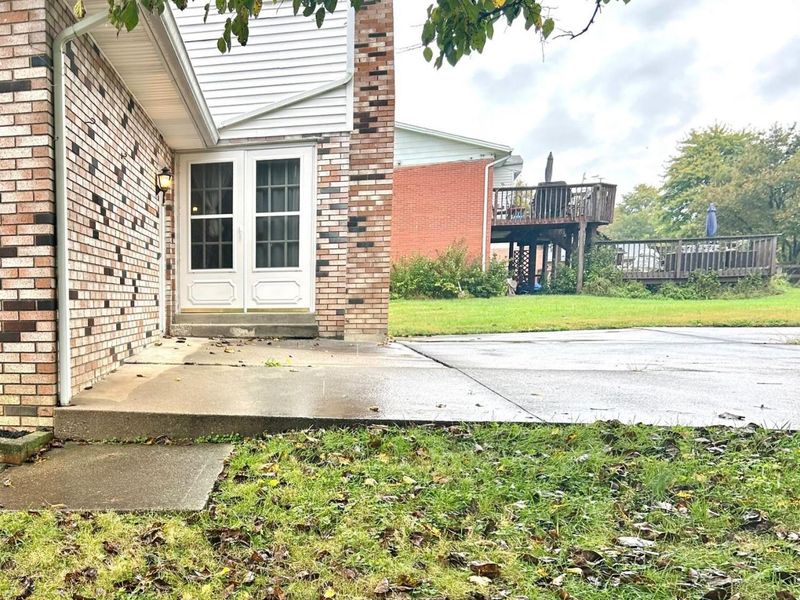 7150 Cherrywood Lane, West Chester, OH 45069 Photo 3
