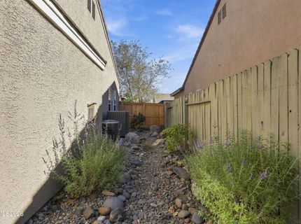 1652 Broadstone Way, Reno, NV 89521 Photo