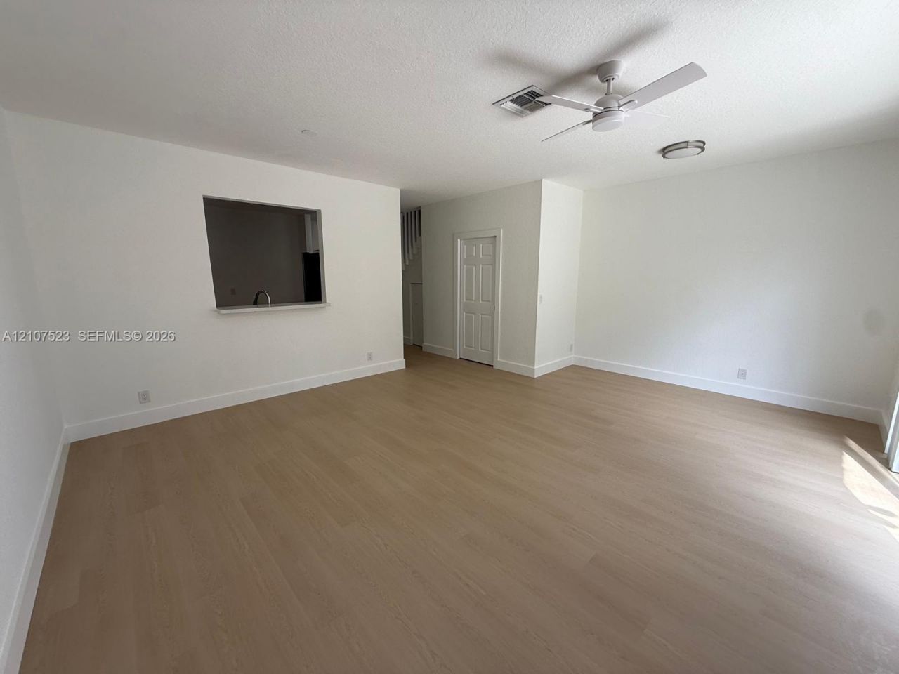 5424 NW 90th Ave , Sunrise, FL 33351 Photo