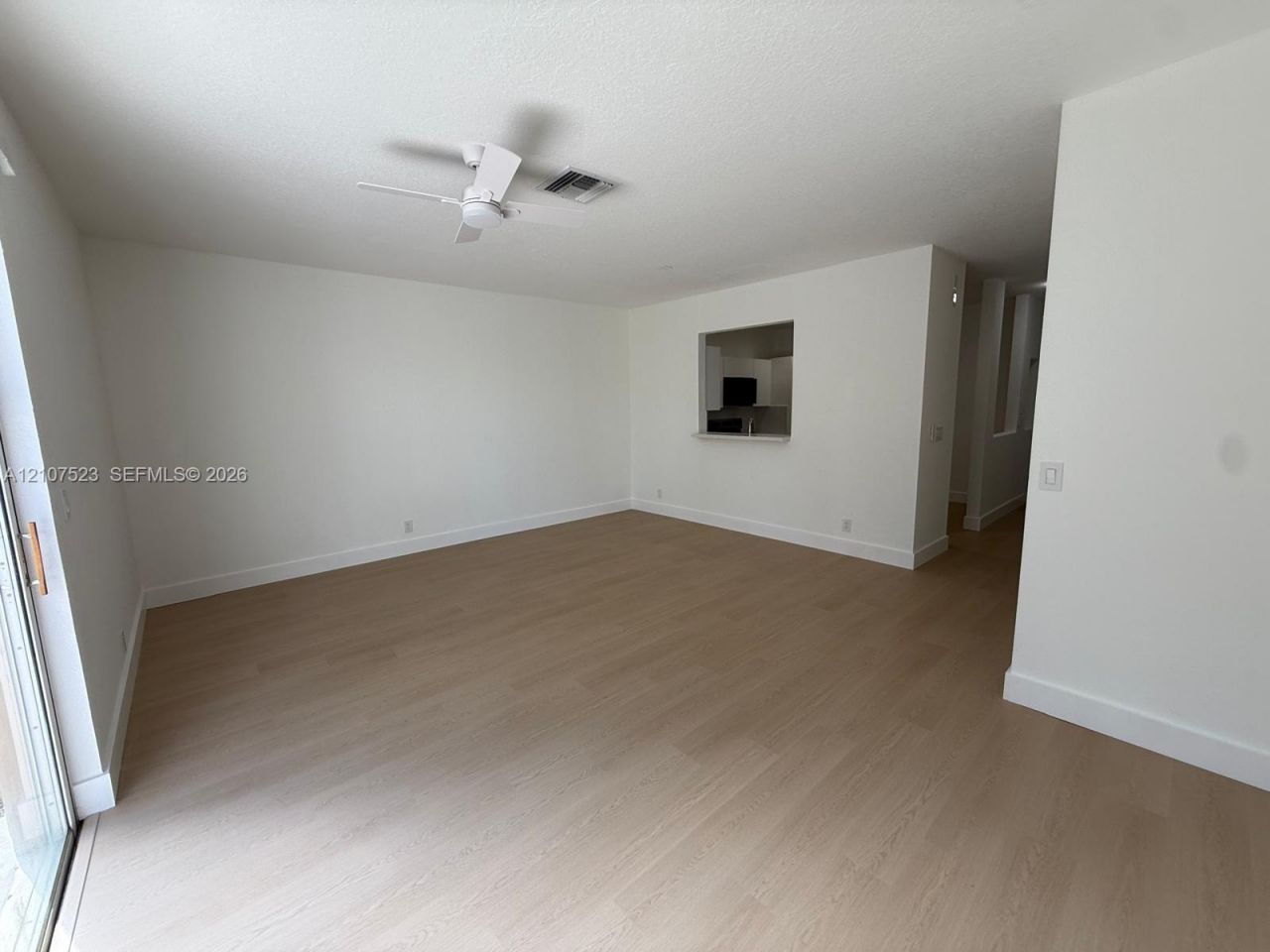 5424 NW 90th Ave , Sunrise, FL 33351 Photo