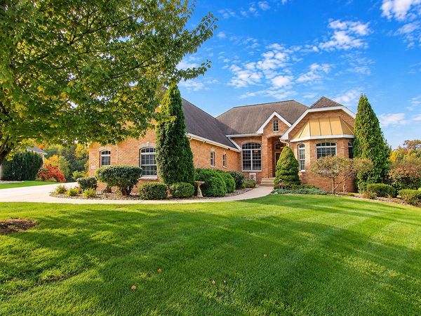 2702 Hogan Avenue , La Porte, IN 46350