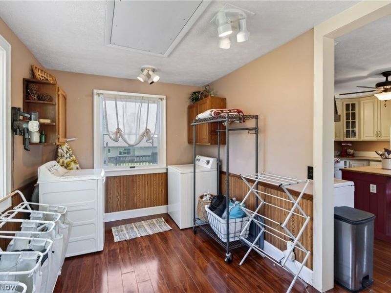 220 W Main Street, South Amherst, OH 44001 Photo 18