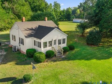 1310 Wares Wharf Road , Dunnsville, VA 22454