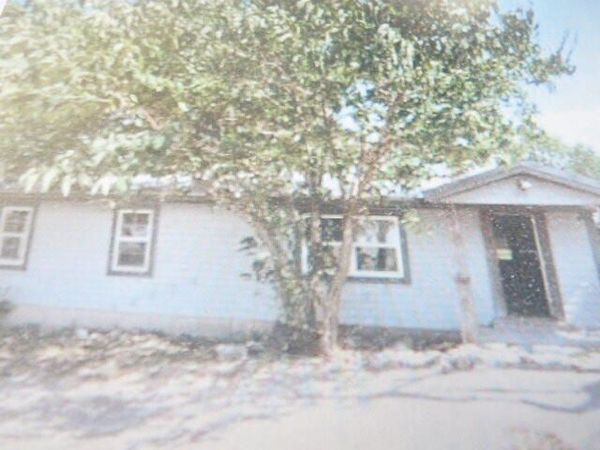 18201 State Highway 248 , Aurora, MO 65605