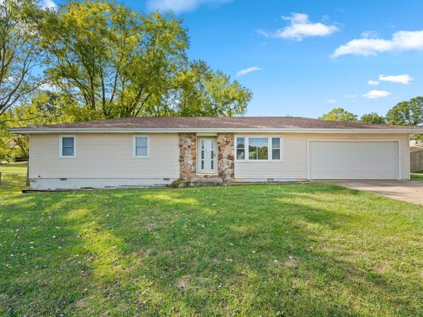 805 N 12th Street , Ozark, MO 65721