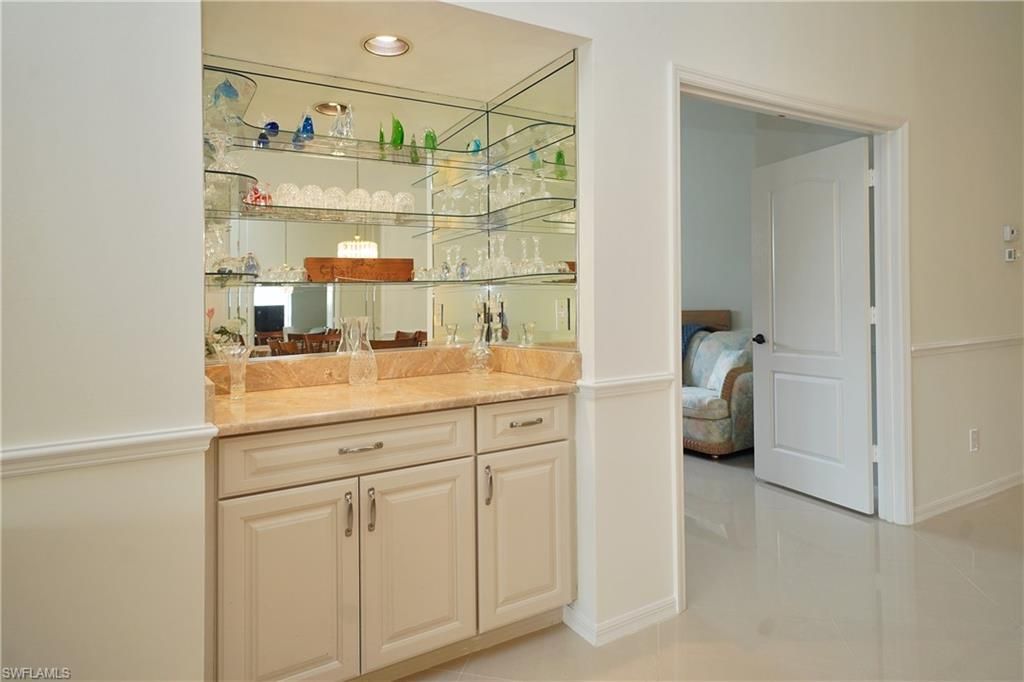 14541 Hickory Hill Ct, Unit 226, Fort Myers, FL 33912 Photo