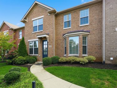 3214 Beaumont Centre Circle, Lexington, KY 40513