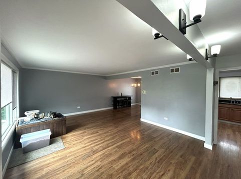 Main Photo