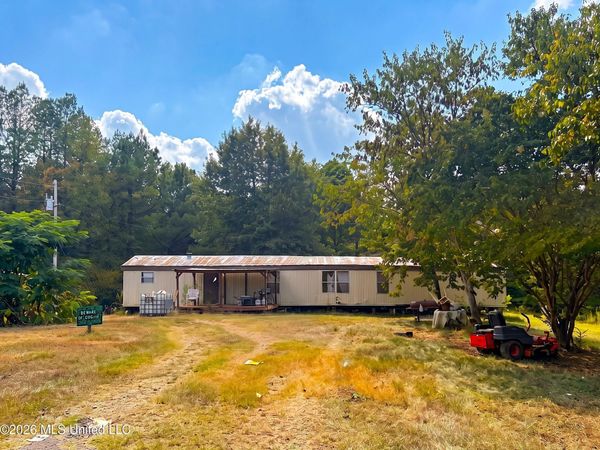 245 Hargon Road, Camden, MS 39045
