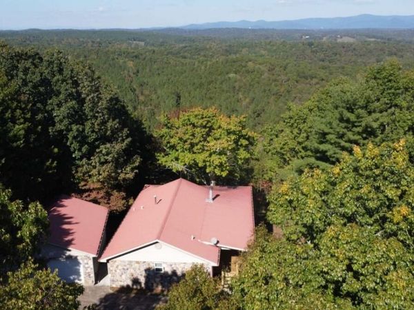 395 Skylark Way, Jasper, GA 30143