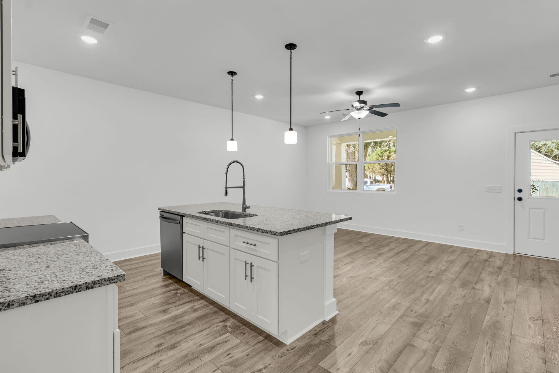 567 Gahagan Road Photo 16