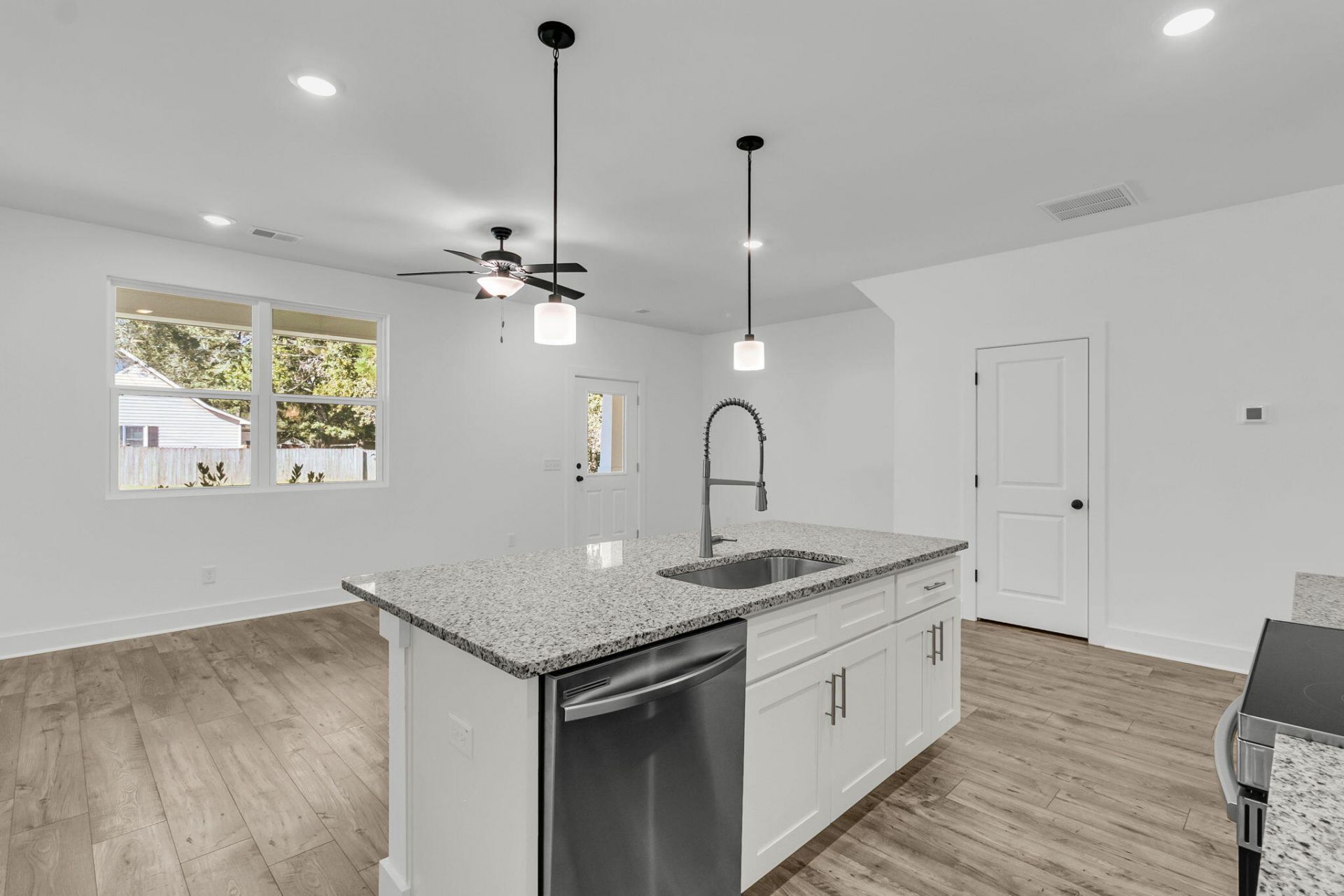 567 Gahagan Road Photo 17