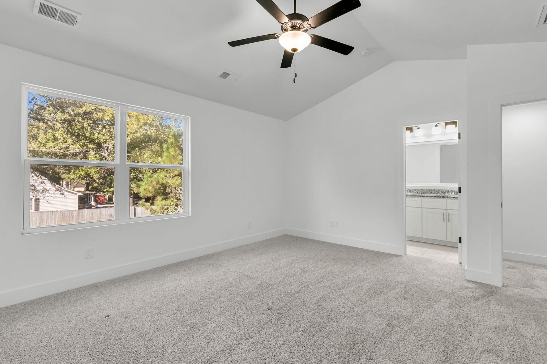 567 Gahagan Road Photo 23